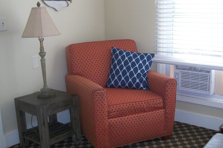 Room 48 of 109