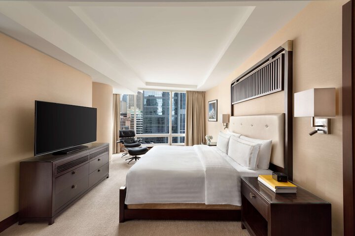Room 16 of 68