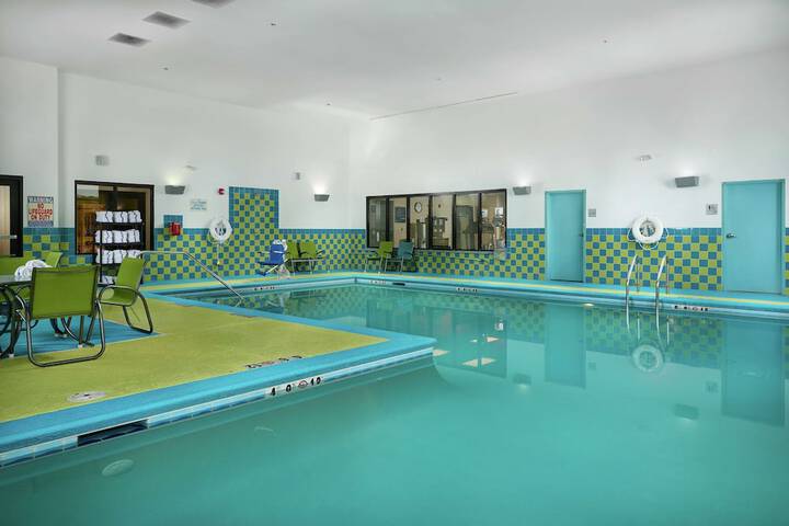 Pool 6 of 39