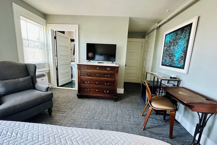 Room 113 of 167