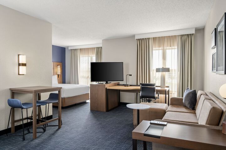 Residence Inn by Marriott Chicago Naperville / Warrenville