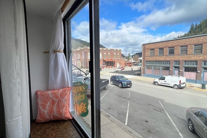 The Brooks Hotel