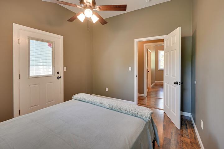 Hopkinsville Home: Walk to Downtown!