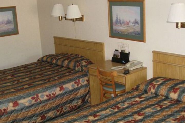 GOLD COUNTRY INN