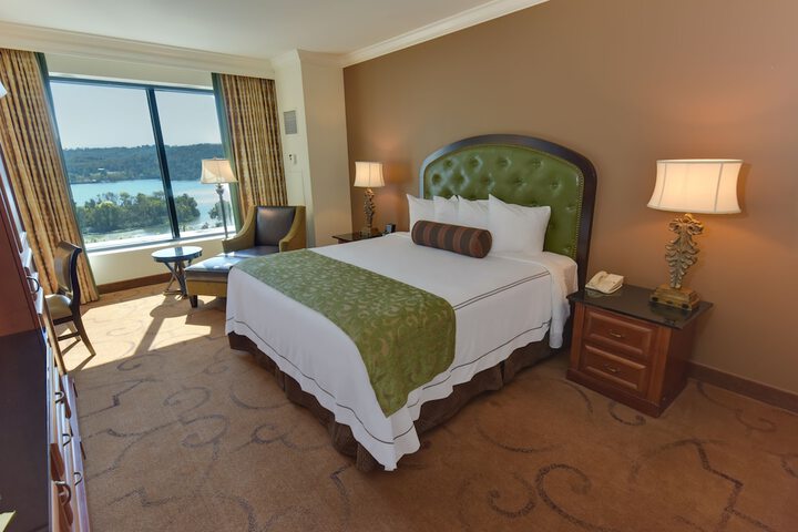 Room 11 of 26