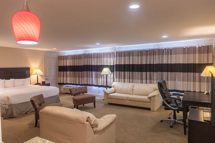 Room 14 of 32