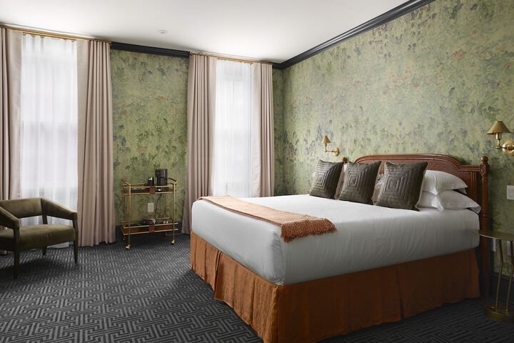 Room 26 of 64