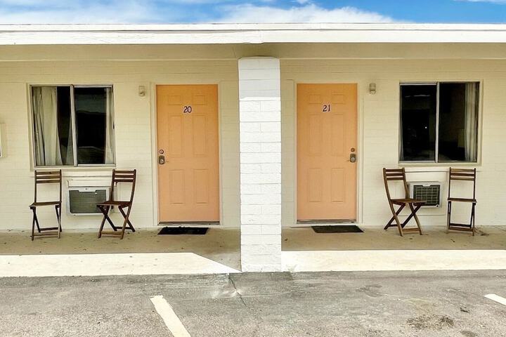 Hotel 3 of 63