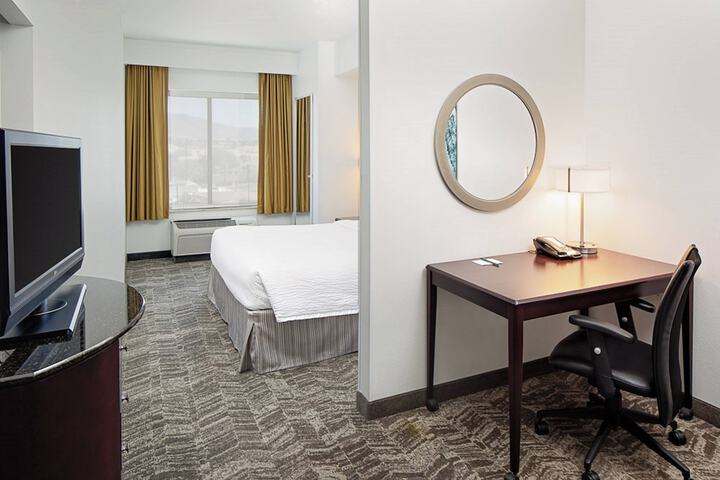 Room 19 of 28