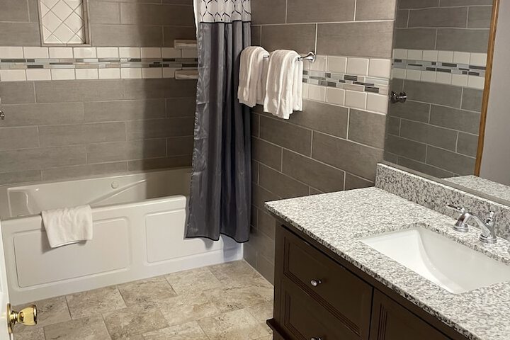 Crown Point Resort