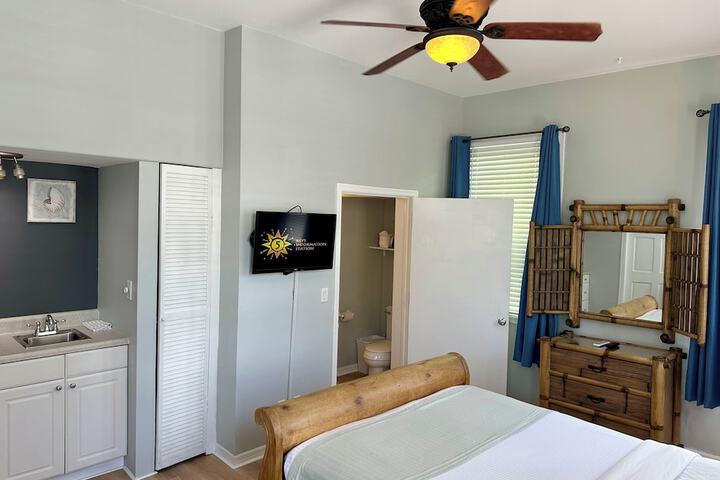 Room 168 of 259