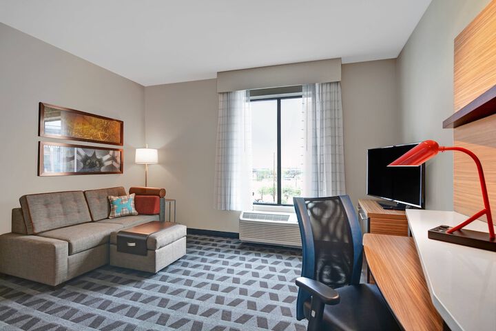 Room 32 of 54