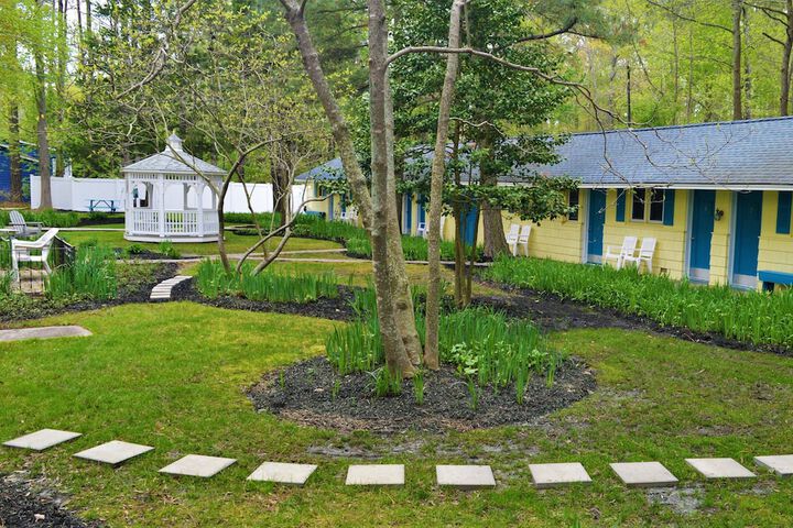 Meris Gardens Bethany