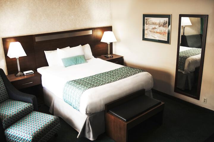 Ramada by Wyndham Quesnel