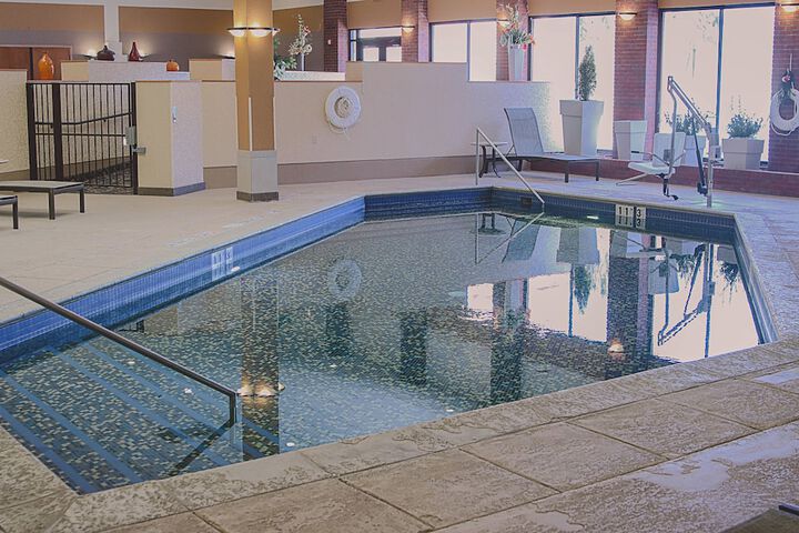 Pool 13 of 43