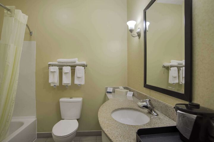 Room 16 of 31