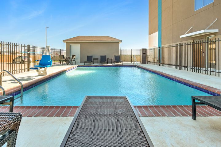 Pool 3 of 41