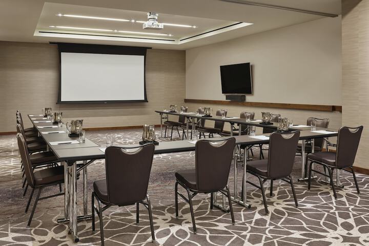 Loews Chicago Hotel