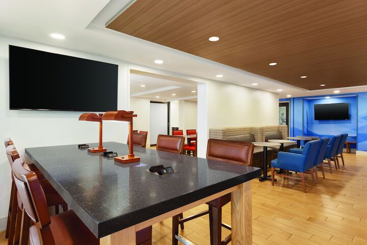 Holiday Inn Express Hartford South - Rocky Hill by IHG