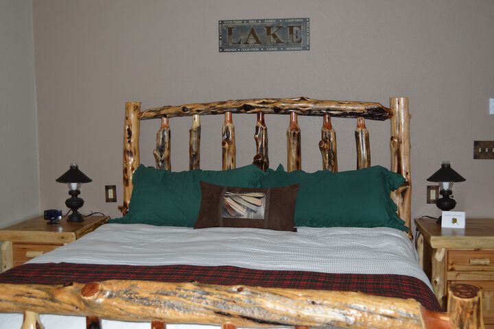 Summit Lake Lodge