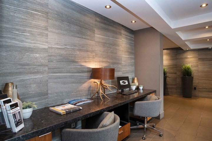 Business Center 37 of 37