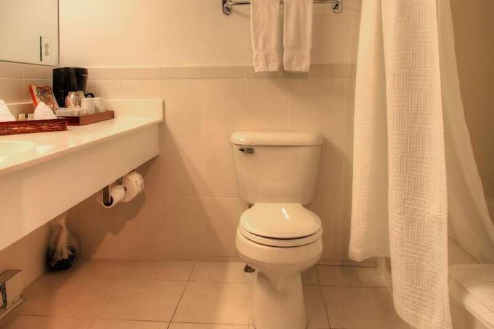 Room 42 of 92