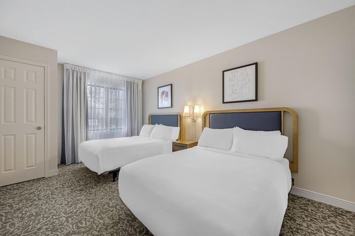 Sonesta ES Suites Portland Vancouver 41st Street