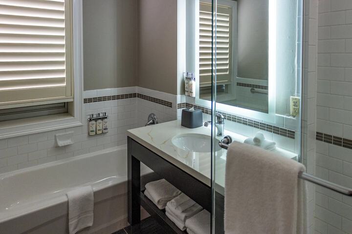 Staybridge Suites St. Catharines Conf Center by IHG