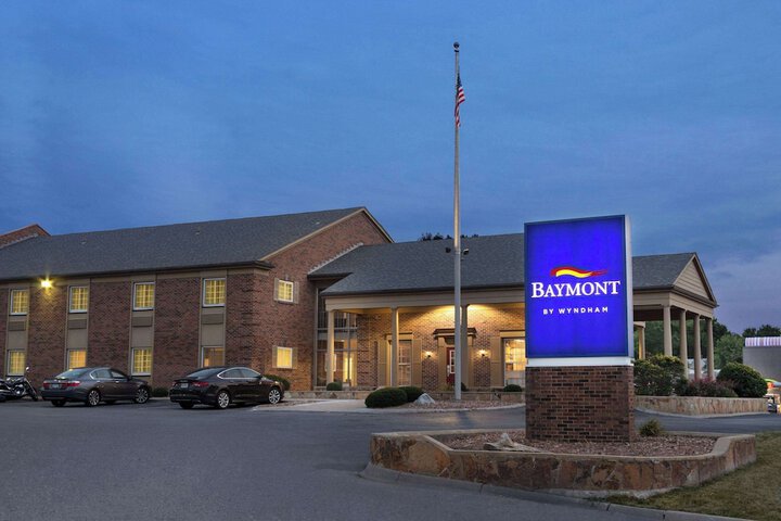 Hotel 2 of 15
