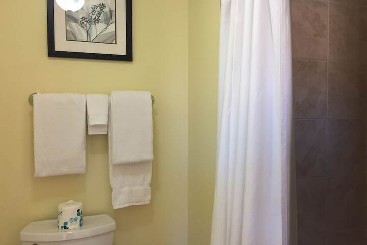 Room 9 of 44