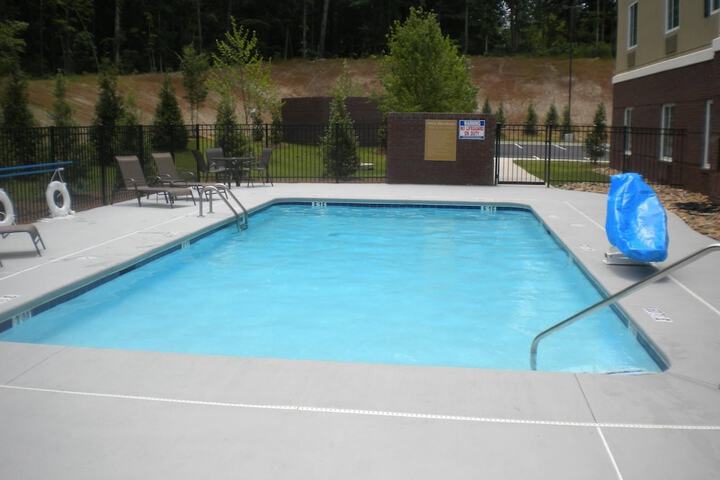 Pool 7 of 41