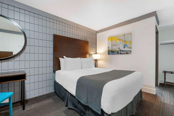 Room 20 of 46