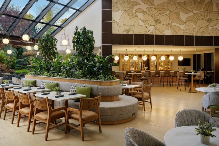 Hyatt Regency Suites Atlanta Northwest