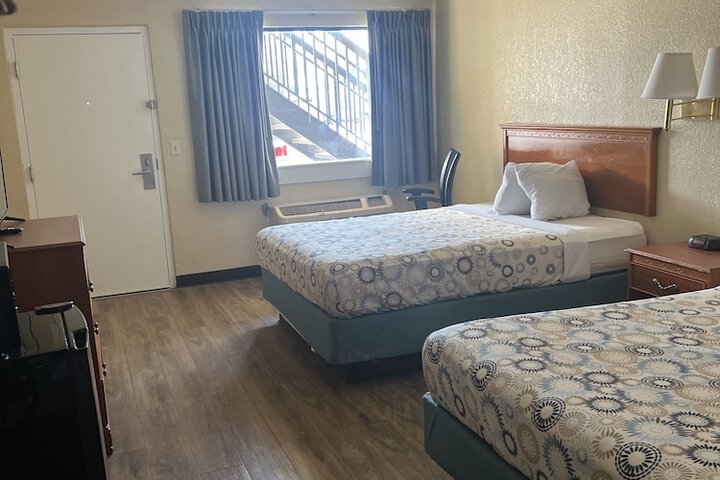 Room 79 of 91