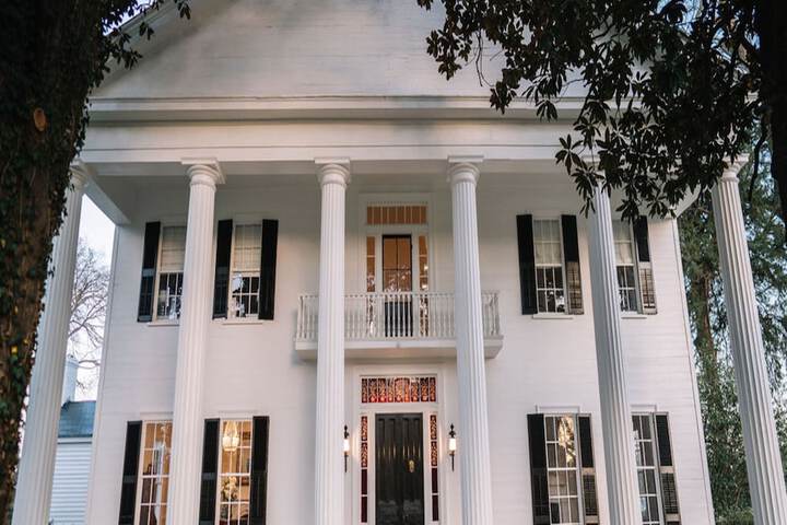Historic Antebellum Manor