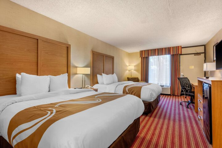 Quality Inn Exit 4