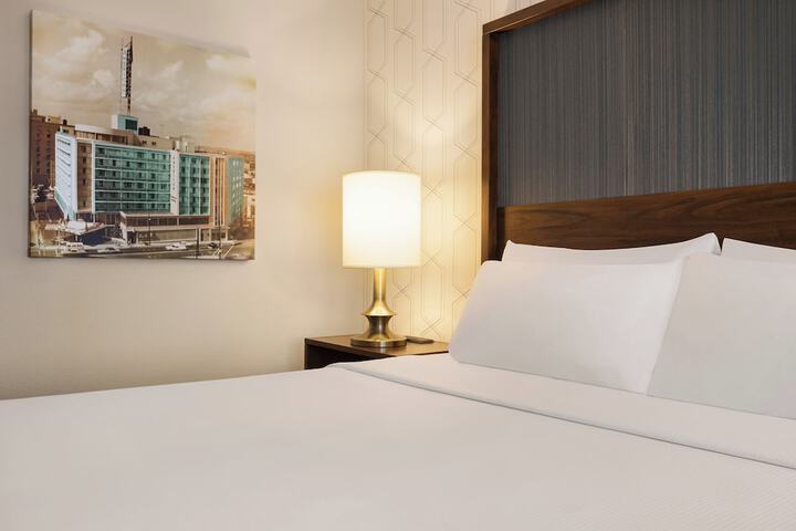The American Hotel Atlanta Downtown Tapestry Collection by Hilton