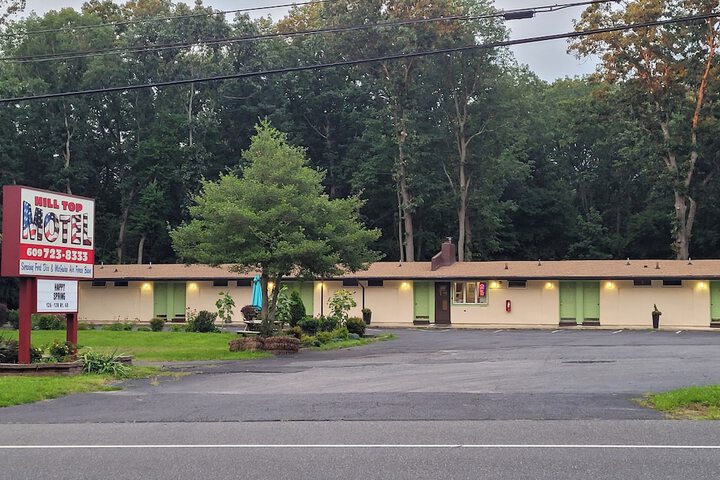 Hill Top Motel