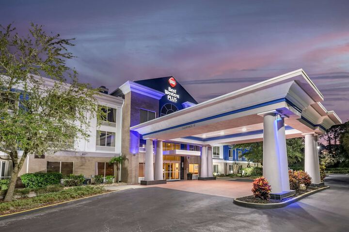 Hotel 2 of 25