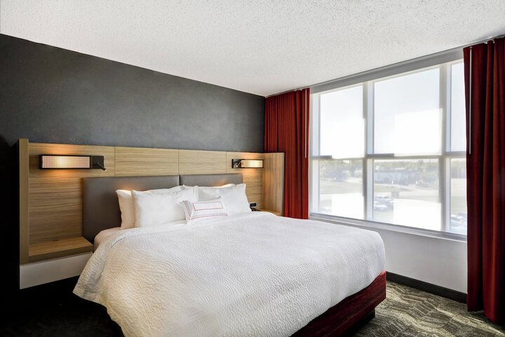 SpringHill Suites by Marriott Indianapolis Airport / Plainfield