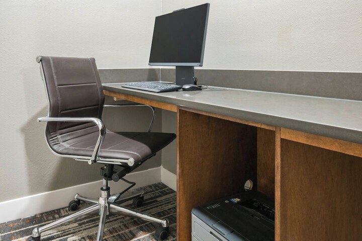 Four Points by Sheraton Bedford Manchester Airport