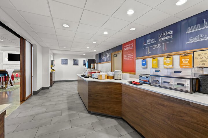 Hampton Inn Toledo-South / Maumee