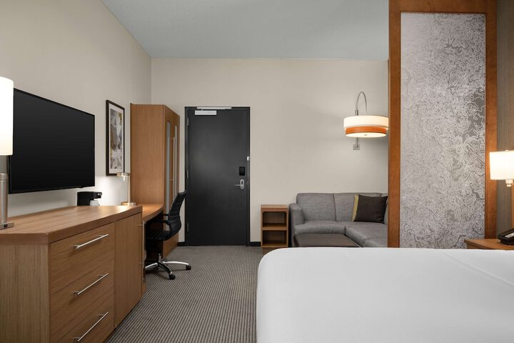 Hyatt Place Iowa City Downtown