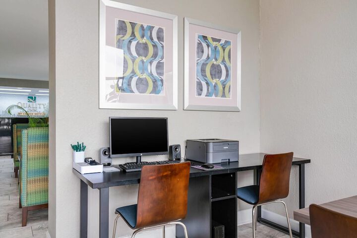 Quality Inn Greenville near University