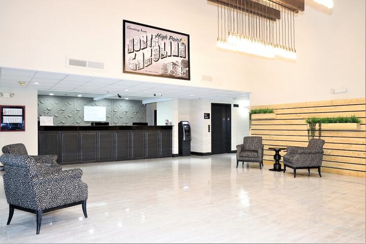 Hotel Interior 7 of 43