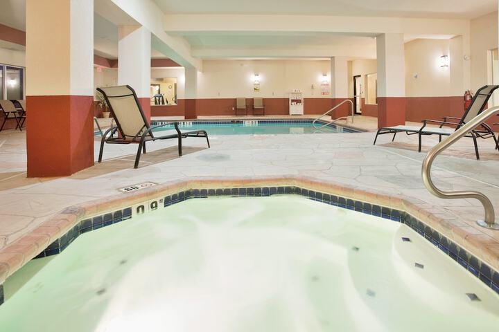 Holiday Inn Express Boonville by IHG