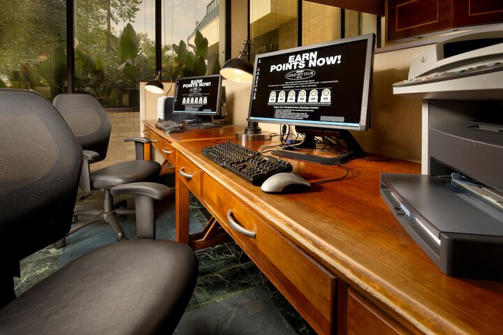 Business Center 69 of 69