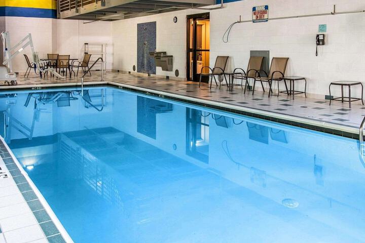 Sleep Inn Midland - Bay City West