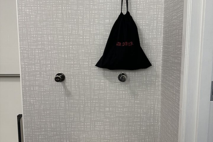 Room 14 of 48