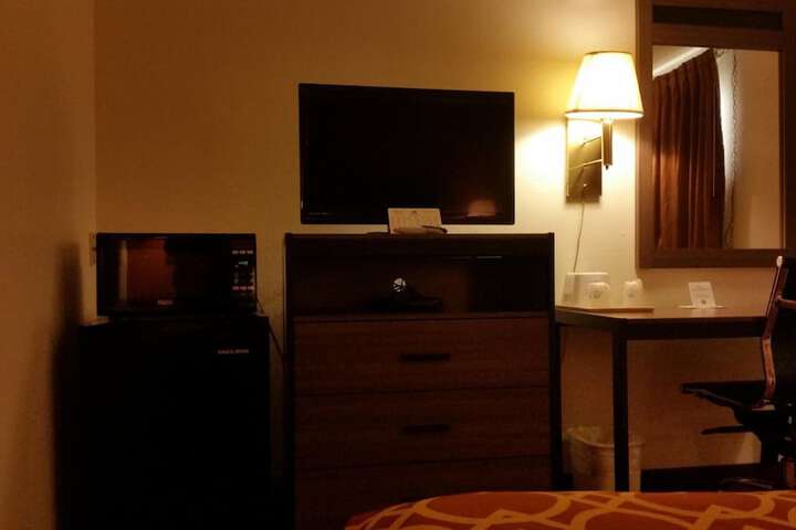 Room 31 of 39